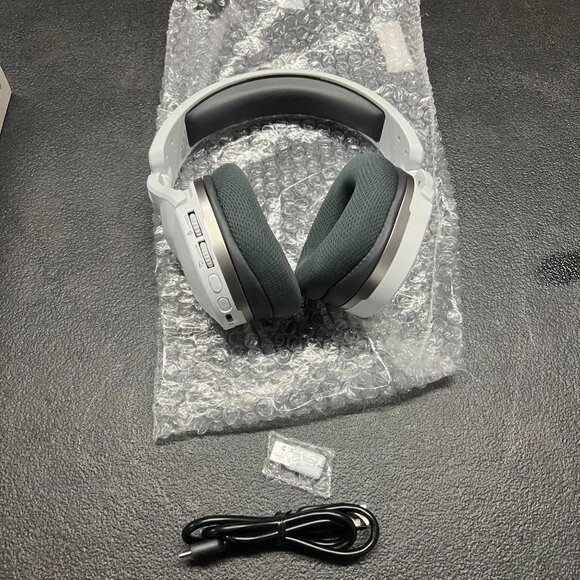 Turtle Beach Stealth 600 Gen 2 USB Gaming Headset for PS4 & PS5 – White Refurbis - Picture 3 of 6